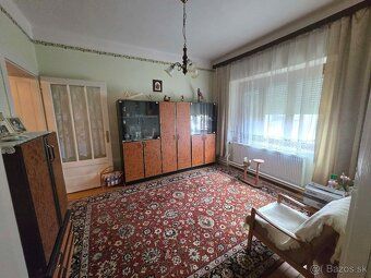 Exkluzívne ponúkame na predaj priestranný 5 - izbový tehlový