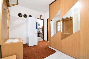 Type: 1 bedroom apartment Street: Ústecká City district: Vlčince Municipality:
