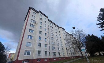 For sale large 4 bedroom apartment, 85 m2 + loggia after complete renovation, Dubnica nad Váhom.