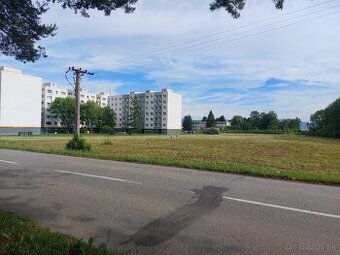 Na predaj stavebný pozemok o výmere 641 m2 + 27 m2 podiel na