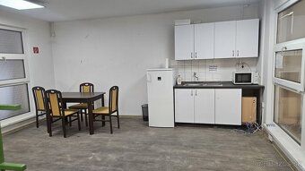 Manufacturing/warehouse hall located on the outskirts of Skalica city at Kopčianska street in…
