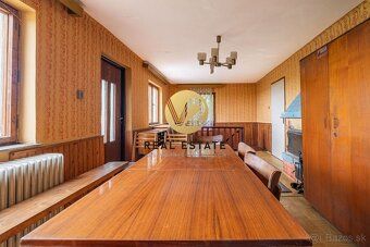 Zuzana Bojdová +421 904 300 202 email: V2 Real Estate offers for sale a cozy cottage in a…