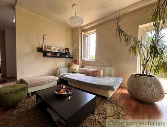Looking for housing in a quiet environment with large plot and many options?