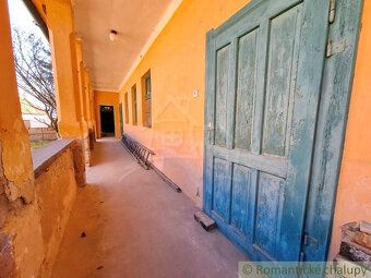 In the heart of the picturesque village of Chľaba is an historic stone house