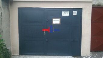 We offer for rent a separate garage in a row of garages between Varšavská St.