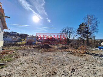 Looking for an unconventional but comfortable plot of land for family house construction already with ready project?