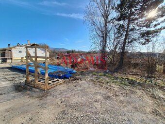 Looking for an unconventional but comfortable plot of land for family house construction already with ready project?