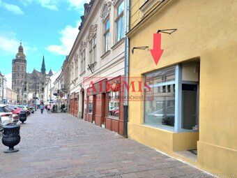 We offer for sale commercial, operational, office space in perfect location - historic…