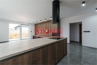 Offering for sale an upmarket 5-bedroom family house of type B