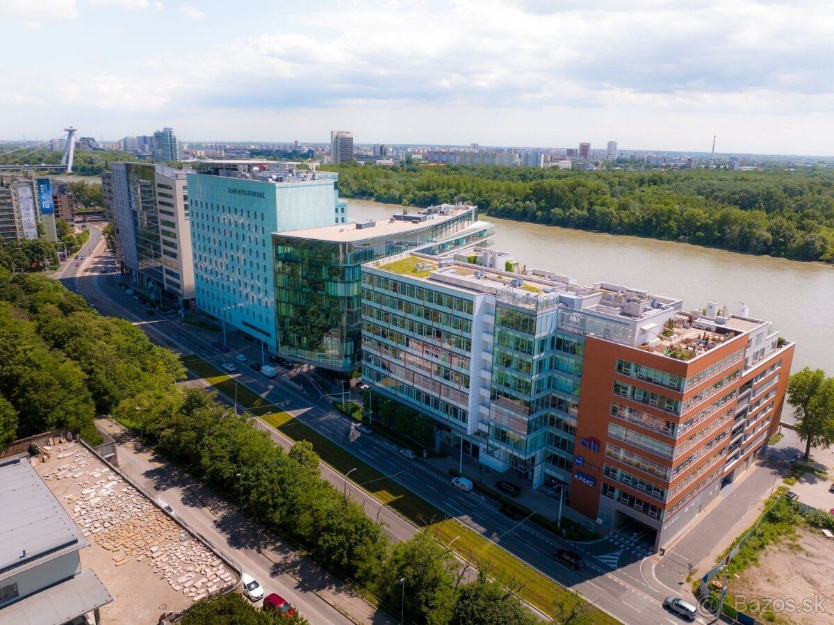 Пропонуємо оренду адміністративних приміщень високого класу