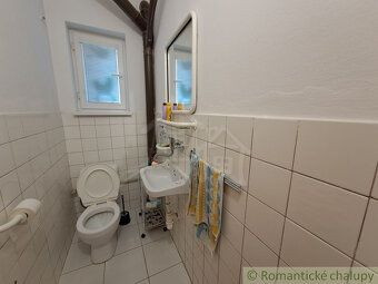 Ponúkame na predaj 5-izbový dvojpodlažný rodinný dom so zast