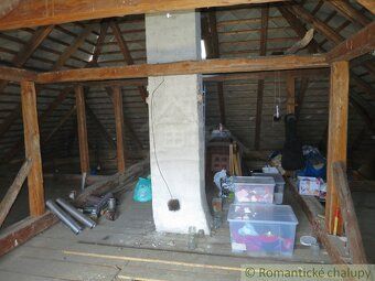 We offer for sale a house in semi-isolated location above the village of Utekáč.