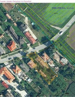 Typ: Pozemky - komerční Obec: Čierny Brod 011-14-EVBA Nabízíme k prodeji 2 pozemky v…