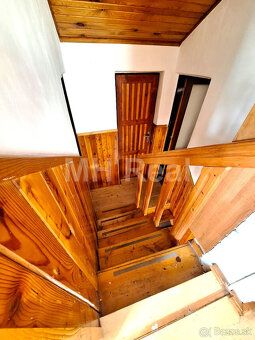 MH Real offers for sale a brick cottage ideal for relaxation, recreation or year-round living…
