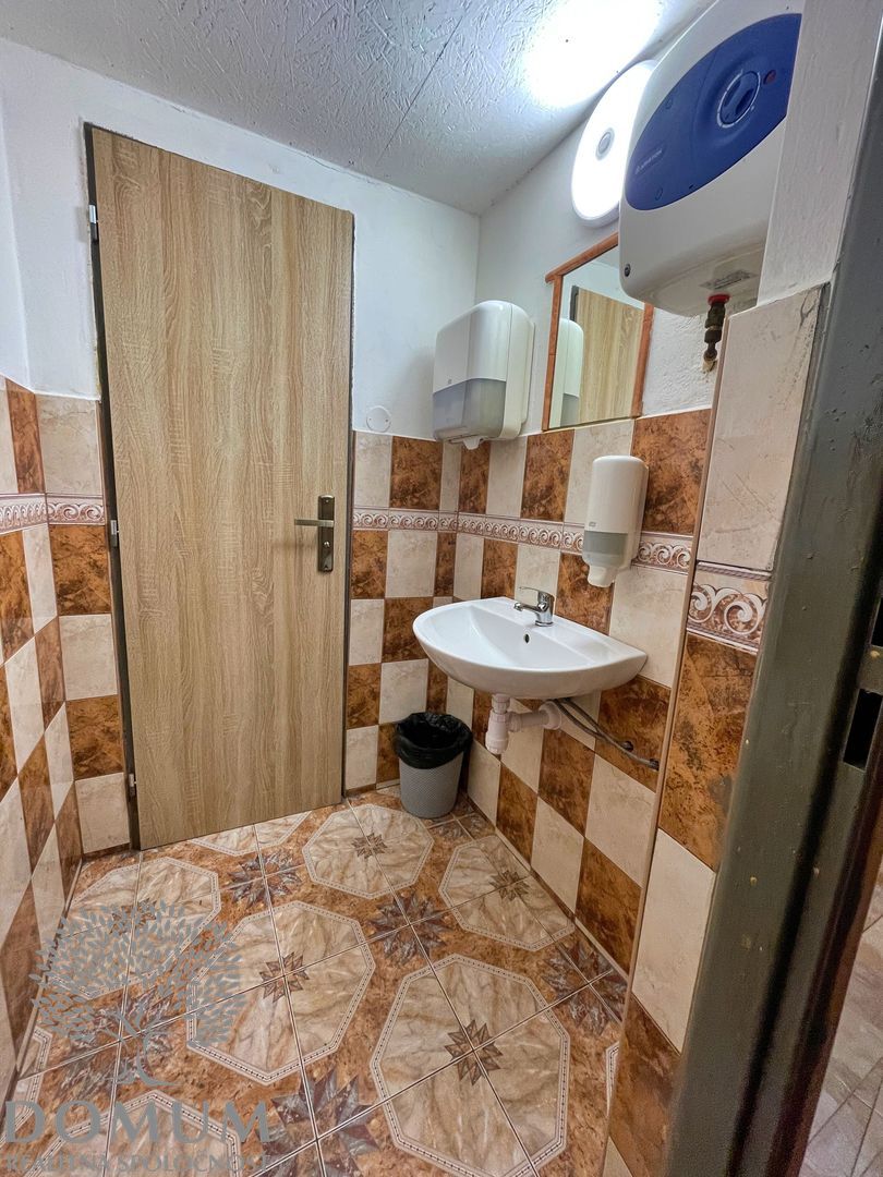 Ponúkame na prenájom komerčný objekt v obci Trenčianske Bohu