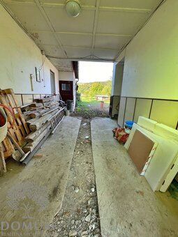 NEW PRICE - reduced by €10,000 We offer for sale a beautiful cottage - family house almost in…