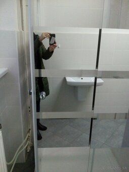 Good day, we offer for long-term rent premises of former general practitioner's office in Prakovce Village.