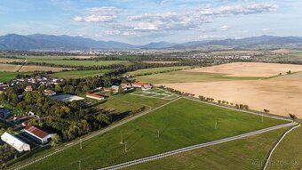 We offer for sale an extensive farm yard in the village of Trebostovo near Martin, ideal for…