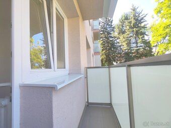Leaders & Partners offers for sale a 3-bedroom apartment with a loggia