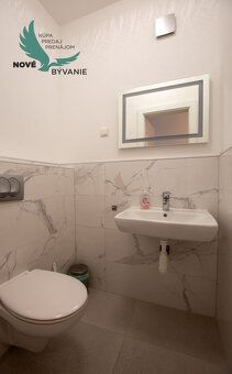 Type: 4-bedroom apartment Street: Vir Village: New Living offers you for sale an apartment on…