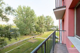 Your Real Estate Offer for Sale of 1-bedroom apartment with balcony on street