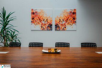 We offer you modern representative premises near the bus station