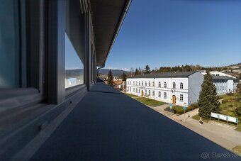 We offer for sale a modern, spacious 4-bedroom apartment with an area of approximately 150 m²…