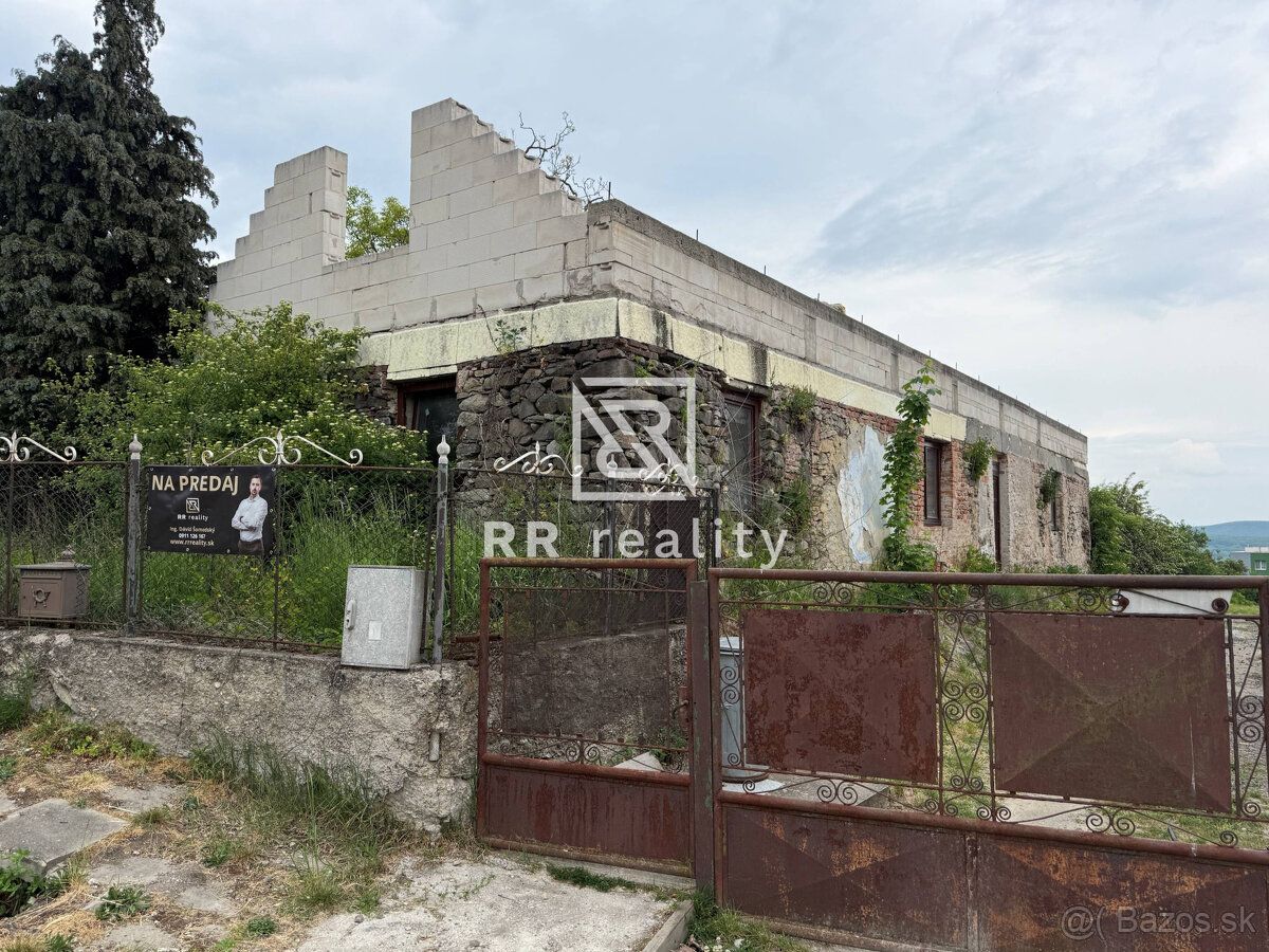 Typ: Pozemok pre rodinné domy Ulica: Južná Obec: Slanec
Ing.