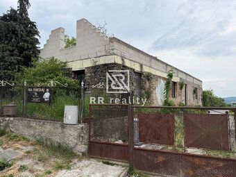 Typ: Pozemok pre rodinné domy Ulica: Južná Obec: Slanec
Ing.