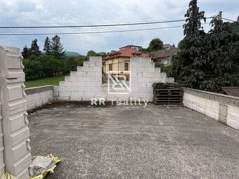 Typ: Pozemok pre rodinné domy Ulica: Južná Obec: Slanec
Ing.