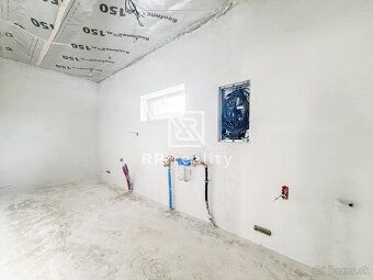 Typ: Rodinný dom Ulica: Východné Mokrance Obec: Košice-Západ
