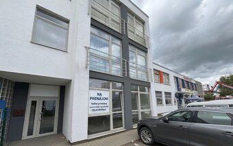 We offer for rent a reconstructed space in excellent condition on Hranicna street in Poprad (Tatry Color property)