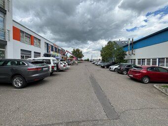 We offer for rent a reconstructed space in excellent condition on Hranicna street in Poprad (Tatry Color property)