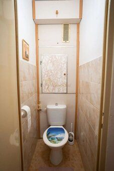 We offer for sale a spacious and practically designed 3-bedroom apartment in Bratislava's…