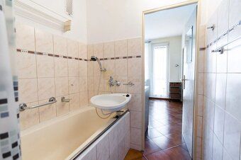 We offer for sale a spacious and practically designed 3-bedroom apartment in Bratislava's…