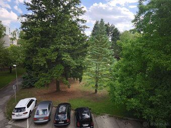 Exclusive only here. The RE/MAX real estate agency offers for sale a 3.5 room apartment on…