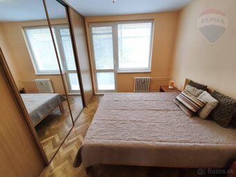 Exclusive only here. The RE/MAX real estate agency offers for sale a 3.5 room apartment on…