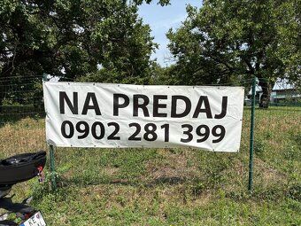Slnečný stavebný pozemok 1 188 m² – ideálny dom snov v Zempl