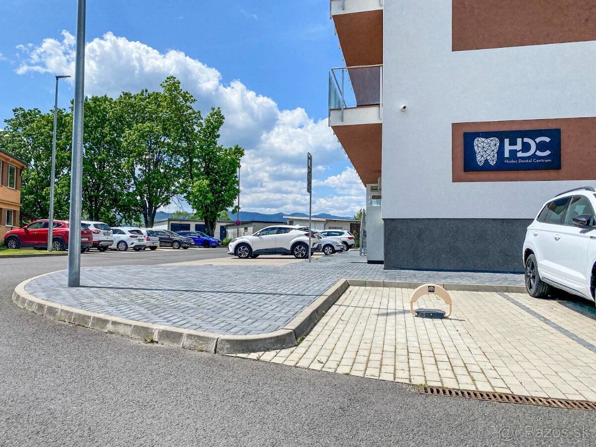 SAVONA realitní kancelář Poprad | EXKLUZIVNĚ | Nabízíme K NÁJMU venkovní parkovací stání o…