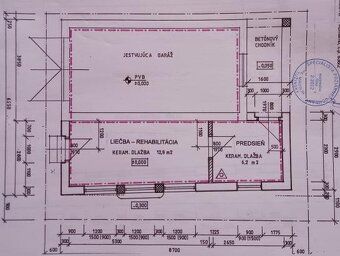 🌞 2 HOUSES for sale in the historic center of Komarno — live there; where others go on vacation!
