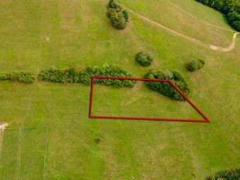 area 3345m2 | nature, peace and panoramic views | sunny plot on an elevated spot in the…