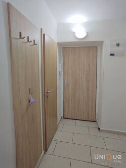 Ponúkame Vám na prenájom 1 izbový tehlový byt v Komárne neďa