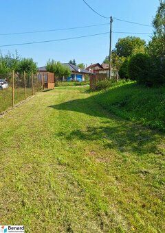 Ponúkame na predaj pekný veľký pozemok o rozlohe 973 m2 v Ko
