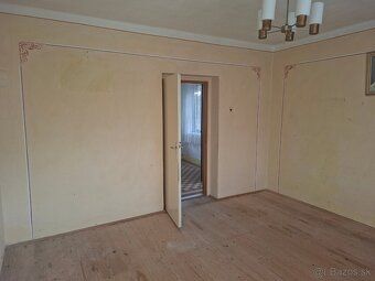 !!! Reduced price !! We offer exclusively for sale a 2 room family house in the village of…