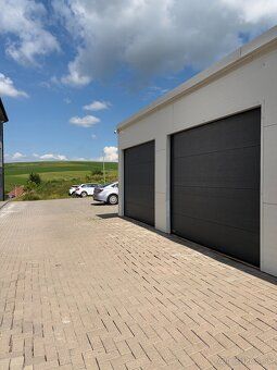 Ponúkame na predaj garáž o výmere 21 m² v lokalite Panský kr