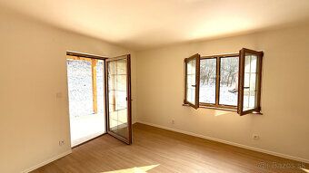 Type: Country house Village: Pányok We offer a new cottage - this is a newly built low-energy wooden house.