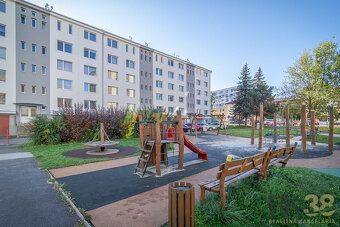 We offer for sale an exceptionally bright and spacious 4-room apartment in one of the most…