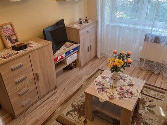 Útulný zrekonštruovaný dvojizbový byt v širšom centre Lučenc