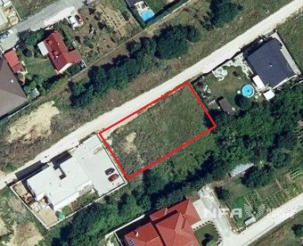 V ponuke na predaj výnimočný stavebný pozemok o výmere 914 m