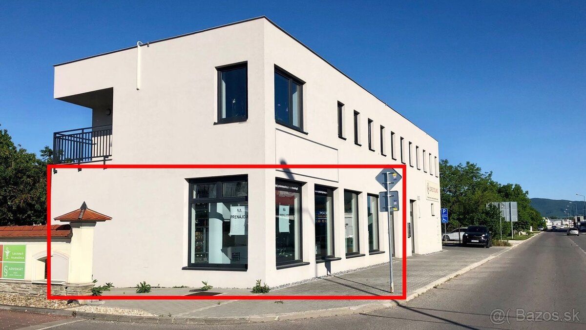 Ponúkame Vám na prenájom obchodný, resp. administratívny pri